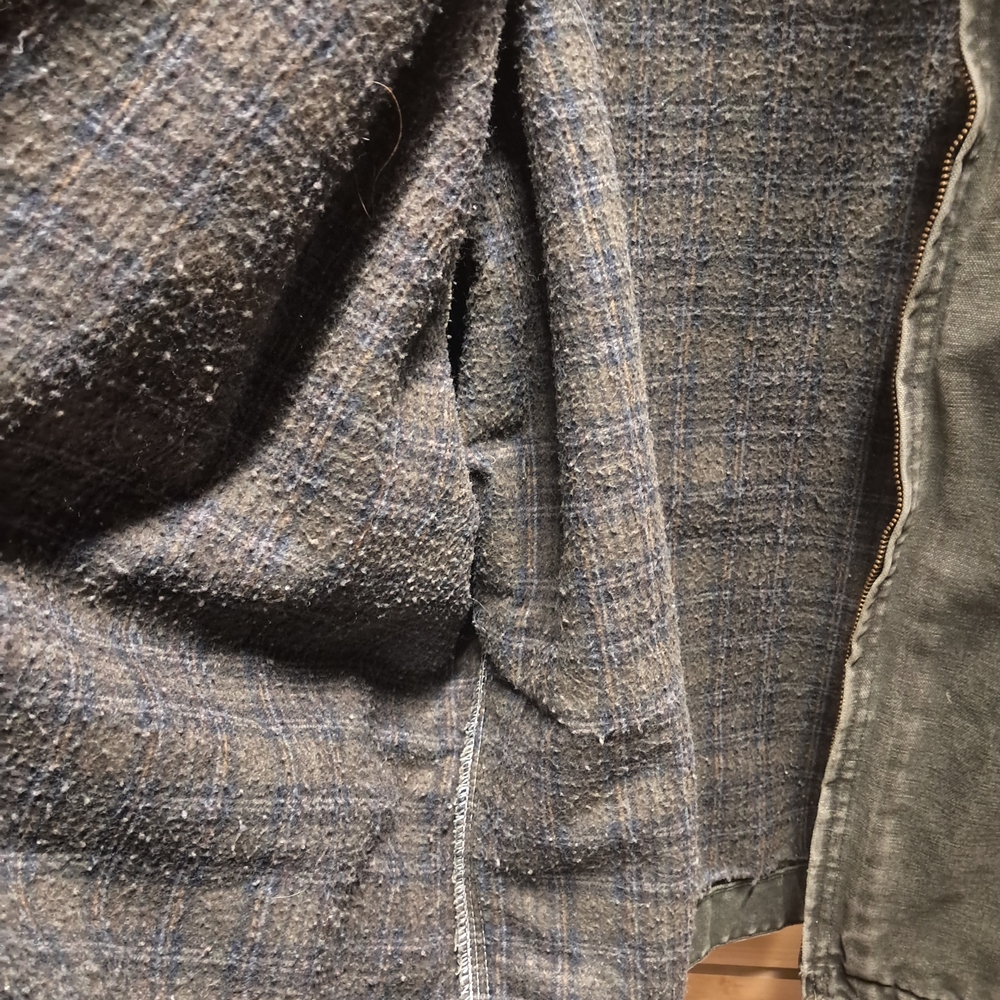 Vintage And Rare Carhartt Olive Green Field Jacket - Picture 8 of 10